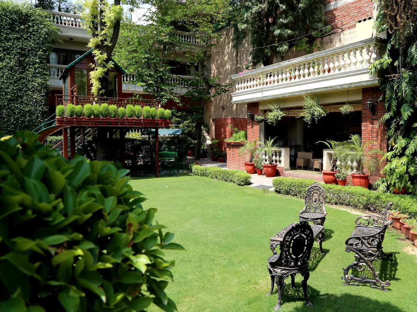 The Estate Villa New Delhi Exterior photo